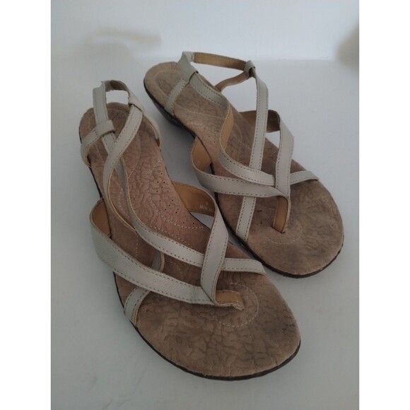 Born Concept Sandals Women's SZ 9 - Picture 1 of 4